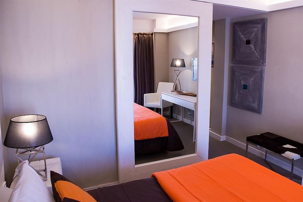 Habitación estándar, balcón del hotel Melina. Foto 1