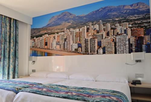 Habitación Triple del hotel Tropic Relax. Foto 3
