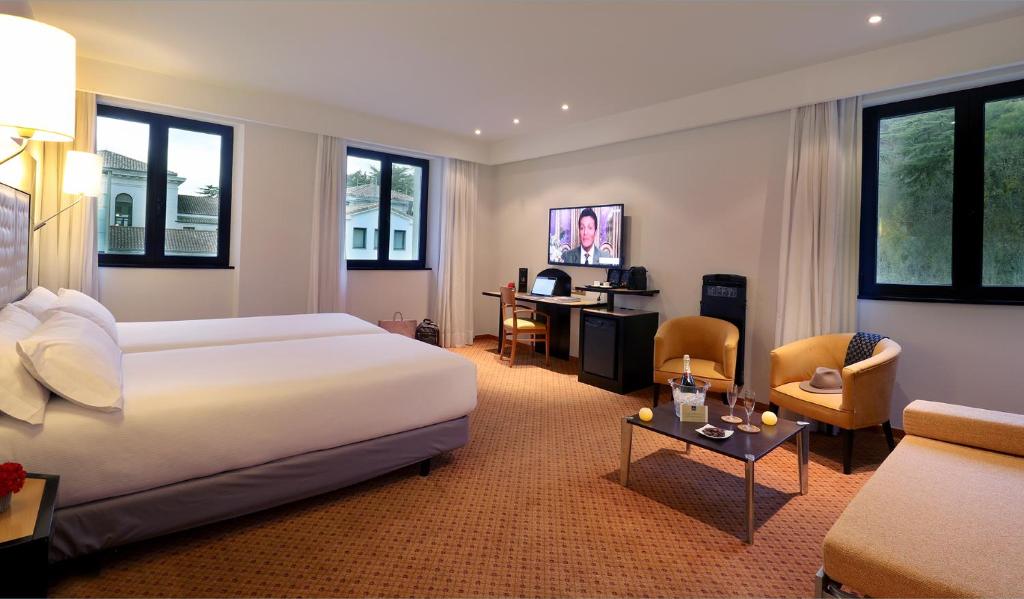 Junior suite del hotel Abba Burgos. Foto 4