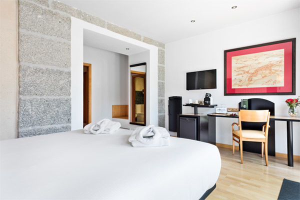 Habitación doble Premium del hotel Abba Burgos. Foto 3