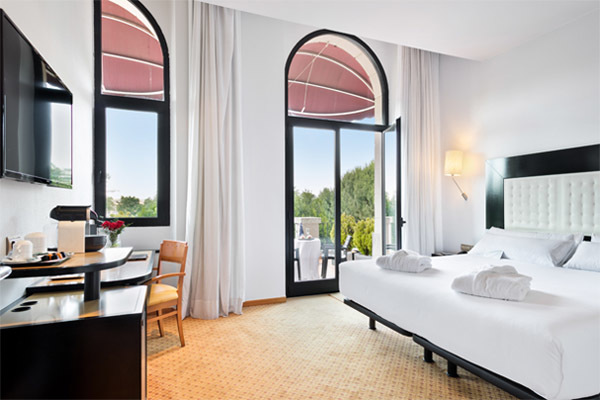 Habitación doble Premium del hotel Abba Burgos. Foto 5