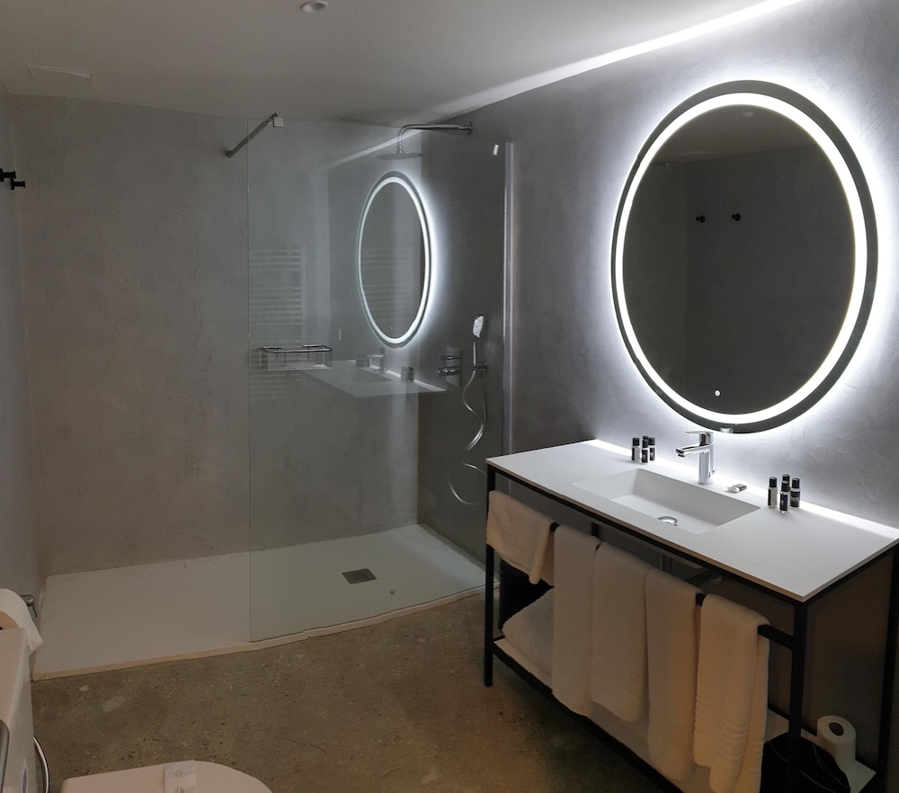 Habitación familiar doble del hotel Rice Reyes Católicos. Foto 4