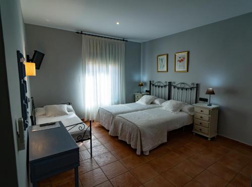 Habitación Triple del hotel Alfonso Ix