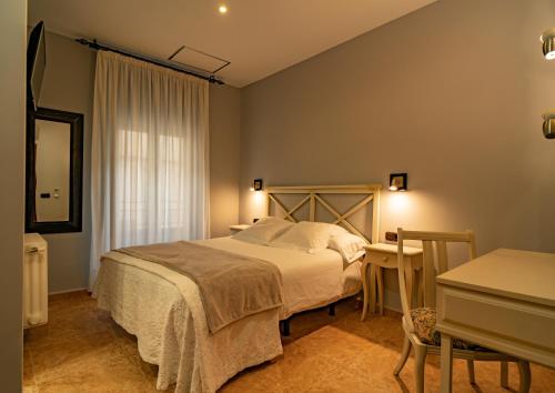 Habitación Individual del hotel Alfonso Ix. Foto 2