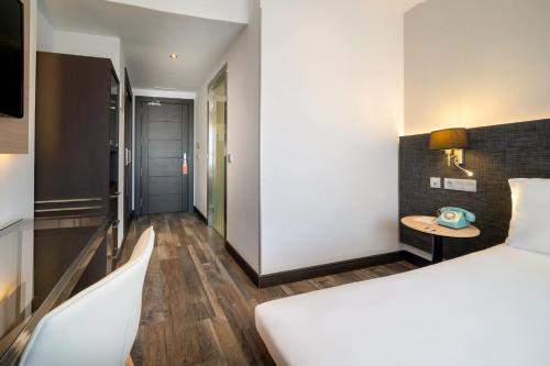 Habitación Individual del hotel Cadiz Paseo del Mar Affiliated By Meliá