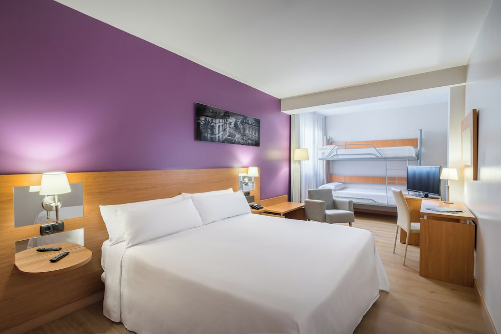 Habitación familiar del hotel Jerez Centro. Foto 1