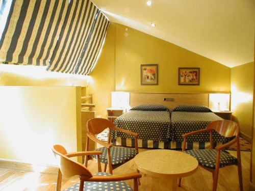 Habitación Triple del hotel Estrella del Norte. Foto 3