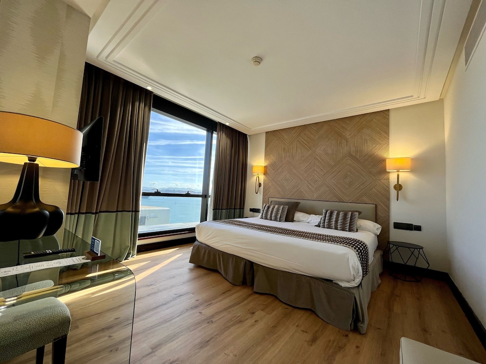 Habitación superior del hotel Bahia. Foto 5