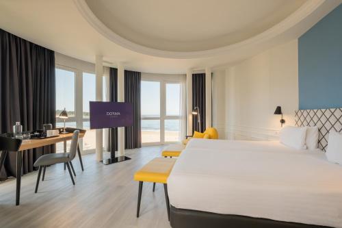 Habitación Doble Superior con vistas al mar del hotel Dorma Sardinero