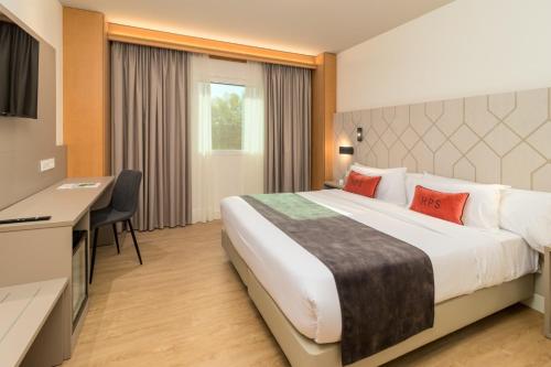 Habitación Doble Estándar del hotel Puerta Santander. Foto 7