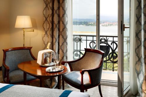Habitación Doble Superior con vistas al mar del hotel Eurostars Real. Foto 9