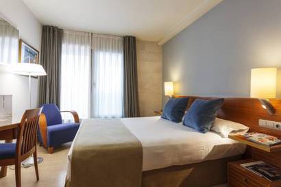 Habitación doble del hotel Vincci Puerto Chico. Foto 3