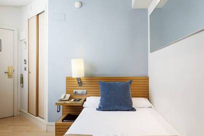 Habitación individual del hotel Vincci Puerto Chico