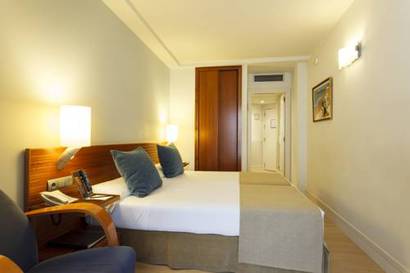 Habitación doble Económica del hotel Vincci Puerto Chico. Foto 1