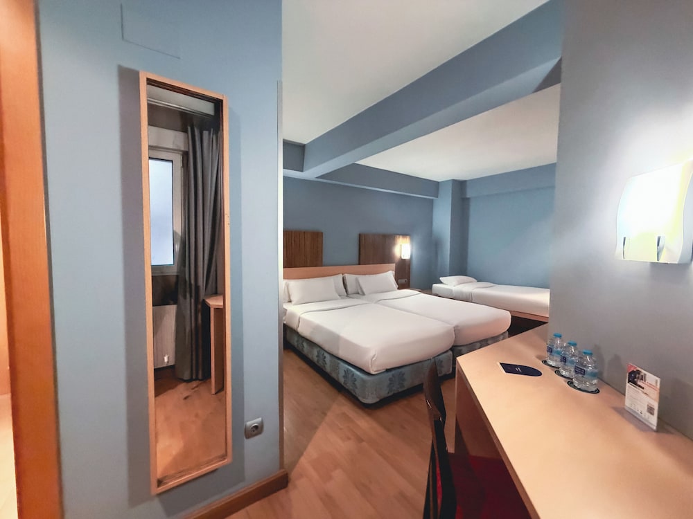 Habitación superior, 2 camas individuales del hotel Faranda Alisas Santander, Ascend Hotel Collection. Foto 4