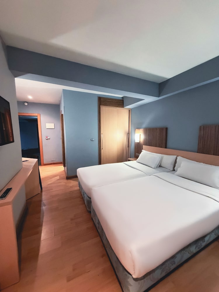 Habitación Superior, 2 camas individuales del hotel Faranda Express Alisas Santander. Foto 3