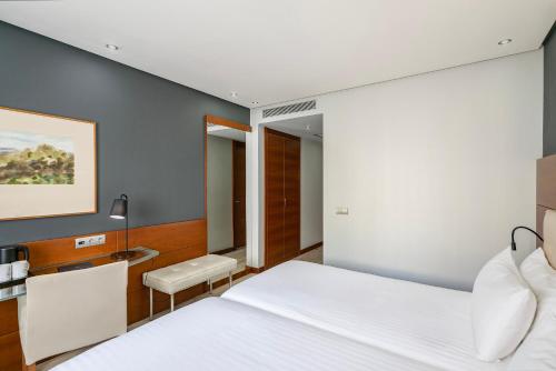 Habitación Doble Deluxe - 1 o 2 camas del hotel Dorma Coliseum. Foto 3