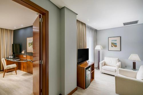 Suite Junior del hotel Dorma Coliseum. Foto 1