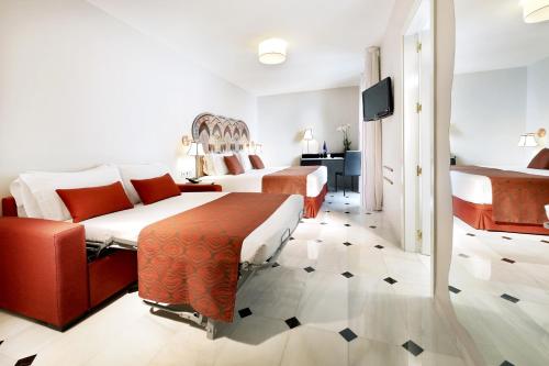 Habitación Familiar del hotel Eurostars Conquistador. Foto 1