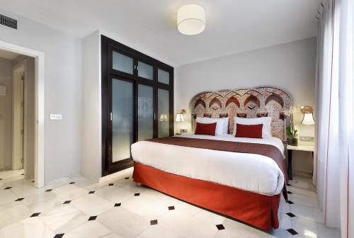 Habitación Doble Deluxe - 1 o 2 camas del hotel Eurostars Conquistador. Foto 4