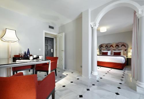 Habitación Familiar Deluxe del hotel Eurostars Conquistador. Foto 5