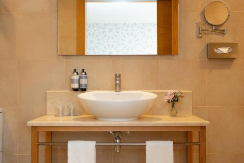 Habitación Doble Confort del hotel Hesperia Córdoba. Foto 6