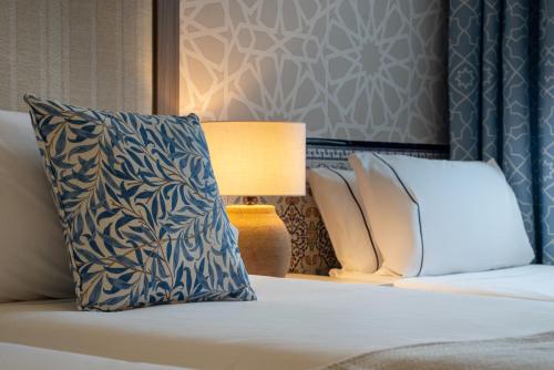 Habitación Superior con cama supletoria del hotel Hesperia Córdoba. Foto 6