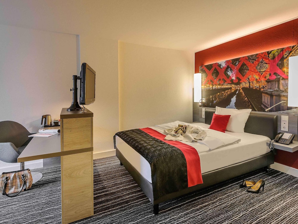 Habitación estándar doble, 1 cama doble del hotel Mercure Duesseldorf Zentrum. Foto 1