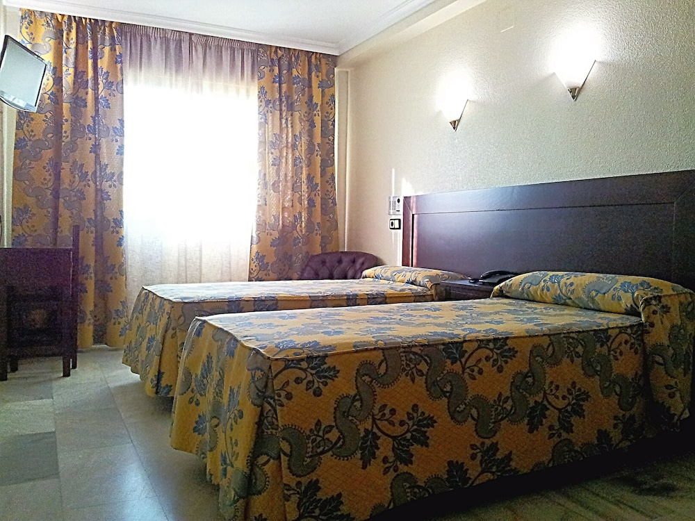 Habitación Doble del hotel Averroes. Foto 2