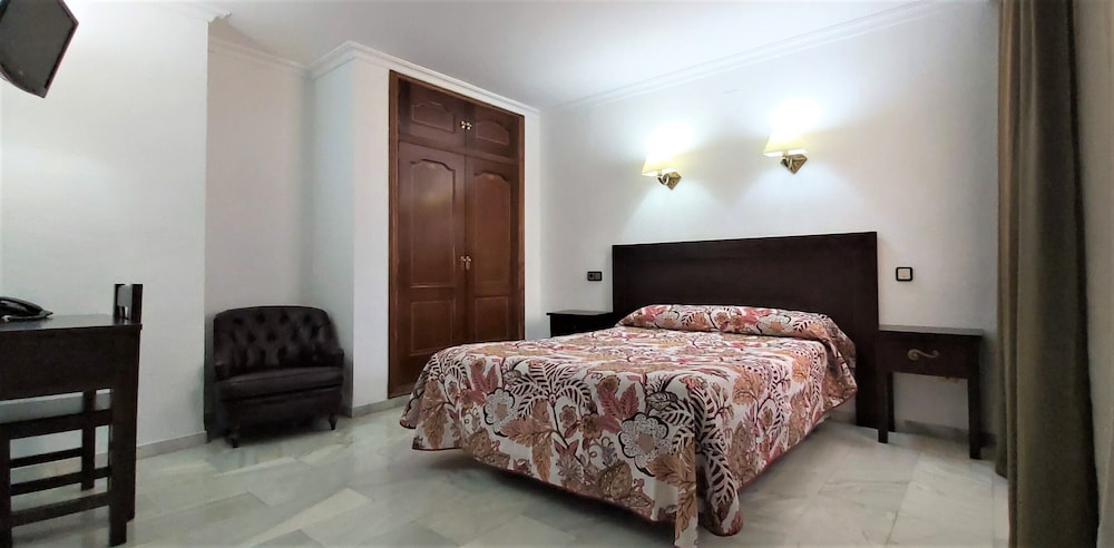 Habitación Doble del hotel Averroes. Foto 4