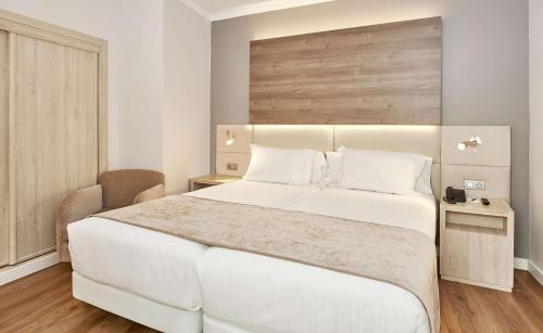 Habitación Estándar del hotel NH Córdoba Califa. Foto 2