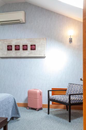 Suite Deluxe con bañera de hidromasaje del hotel Maciá Alfaros. Foto 10