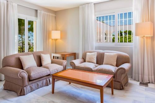 Suite Junior del hotel Exe Las Adelfas. Foto 3