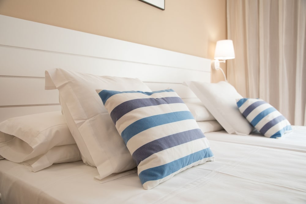 Club Select Doble del hotel Dwo Les Palmeres. Foto 3