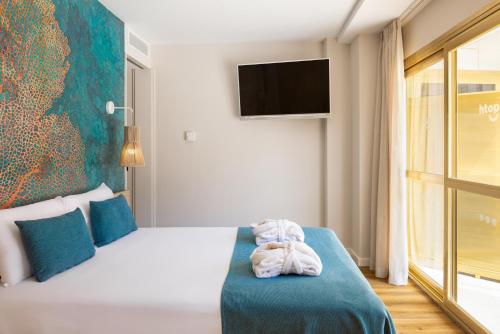 Suite Deluxe del hotel Htop Amaika and Spa - Adults Only. Foto 2