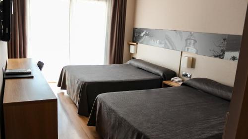 Habitación Doble del hotel Bernat II. Foto 6