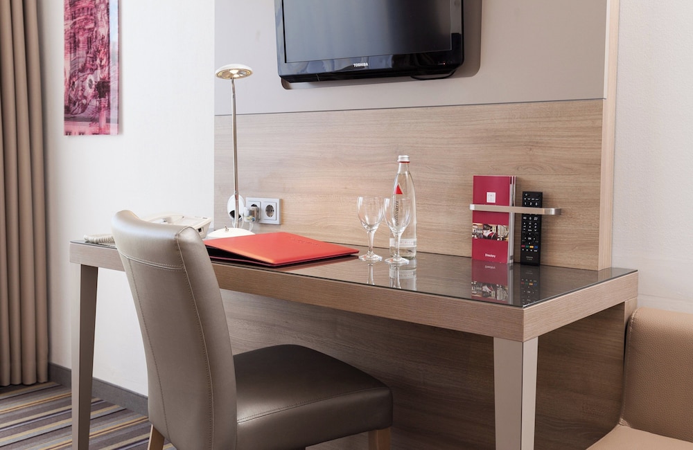 Habitación Confort del hotel Leonardo Munich City North. Foto 4