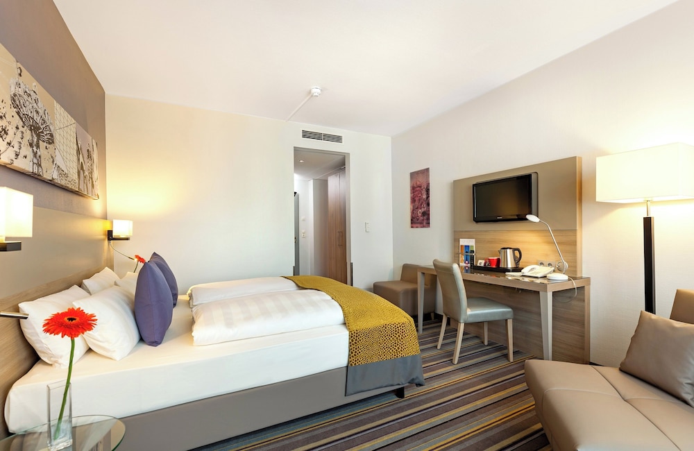 Habitación Superior del hotel Leonardo Munich City North. Foto 2
