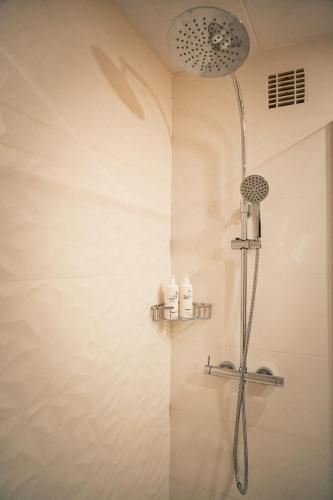 Habitación Cuádruple Superior del hotel htop Amatista. Foto 1