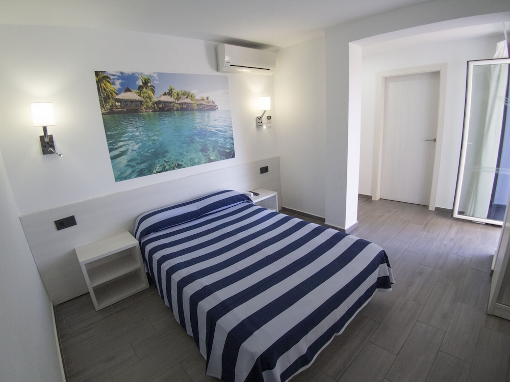 Habitación Doble del hotel Europa Spa. Foto 14