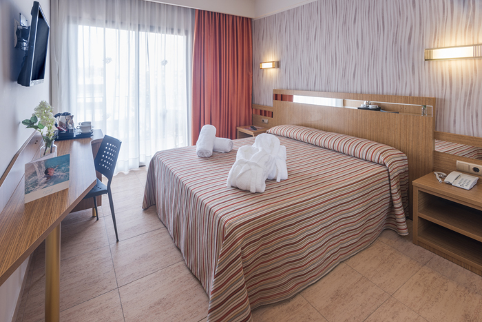 Habitación Superior del hotel Sumus Stella and Spa. Foto 1