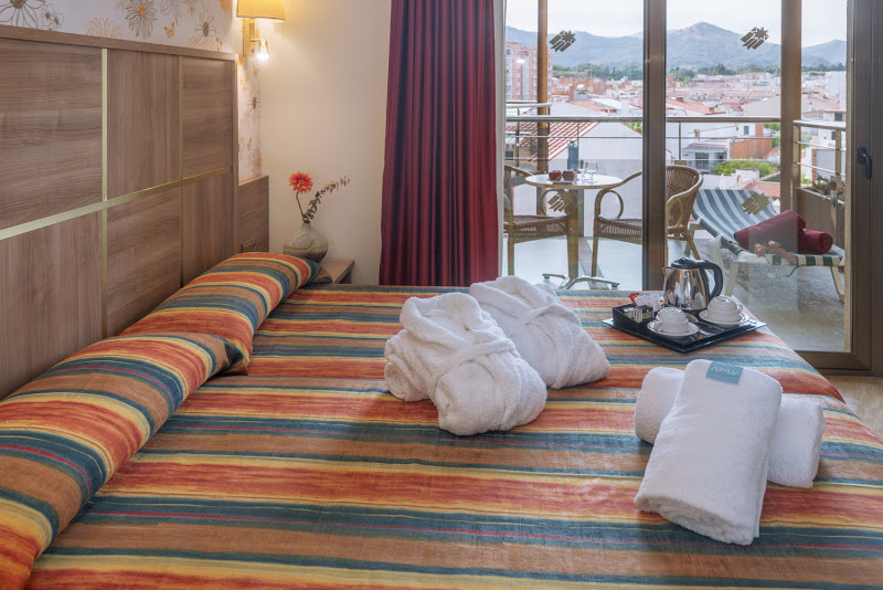 Habitación familiar del hotel Sumus Stella and Spa. Foto 4