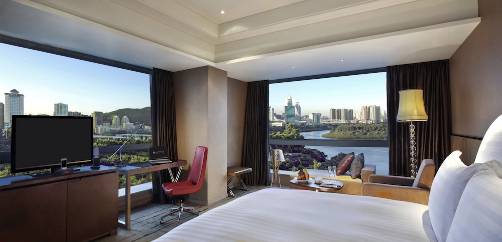 Habitación Superior con 1 Cama King, Vistas al Lago del hotel Pullman Xiamen Powerlong. Foto 1