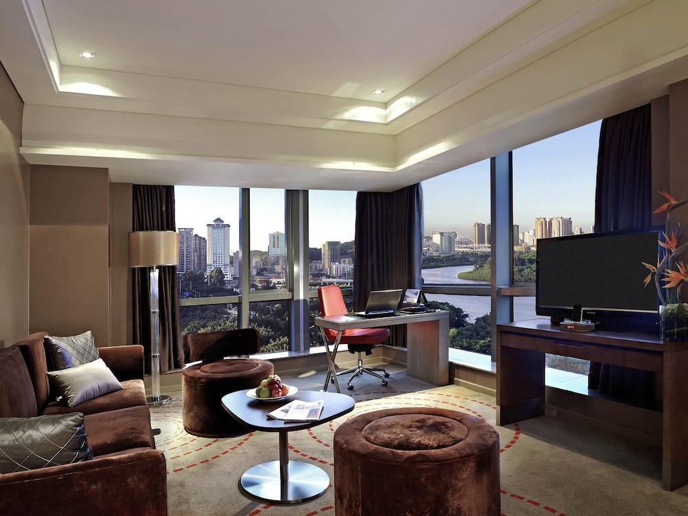Habitación Deluxe con 1 Cama King, Piso Ejecutivo del hotel Pullman Xiamen Powerlong. Foto 4