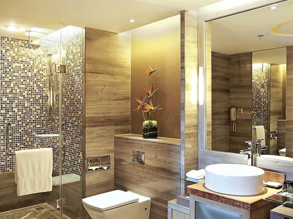 Habitación Deluxe con 1 Cama King, Piso Ejecutivo del hotel Pullman Xiamen Powerlong. Foto 6
