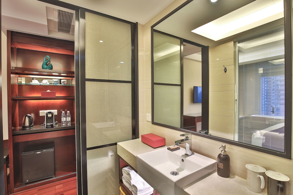 Habitación ejecutiva familiar del hotel Ssaw Boutique Shanghai Bund. Foto 4