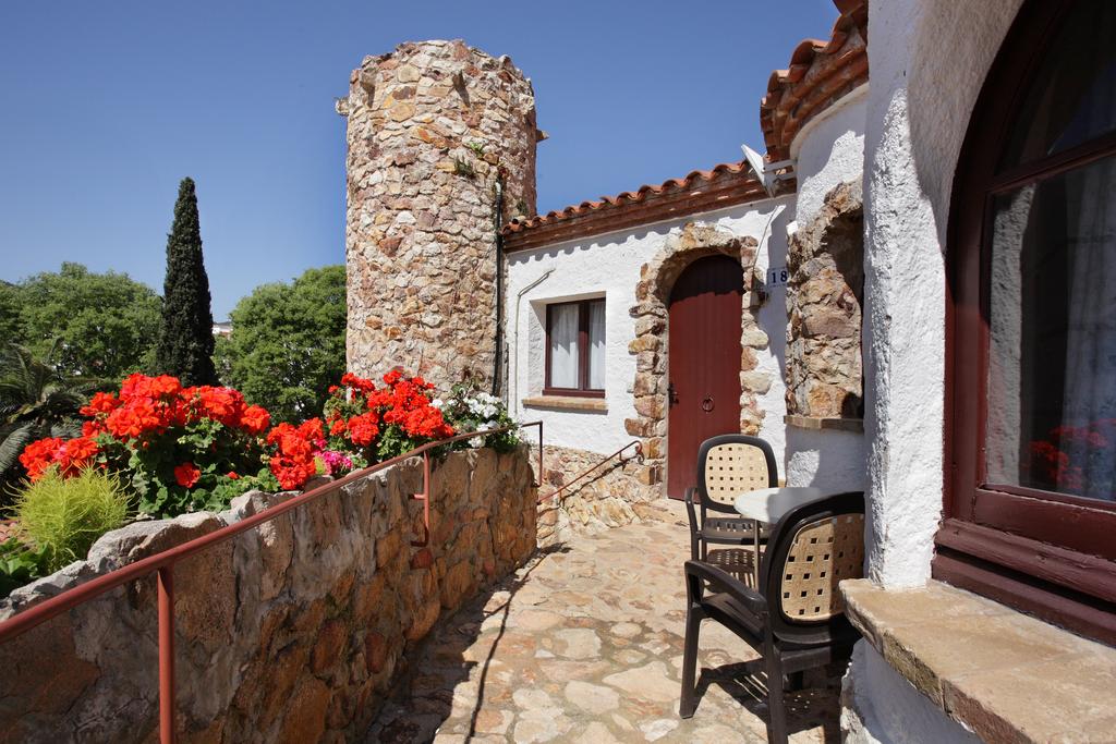 Bungalow del hotel Don Juan Tossa