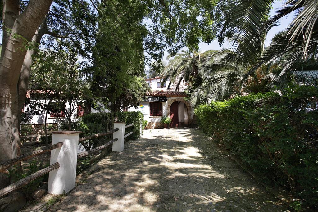 Bungalow del hotel Don Juan Tossa. Foto 2