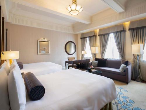 Habitación Doble Deluxe - 2 camas grandes del hotel Fairmont Peace. Foto 3