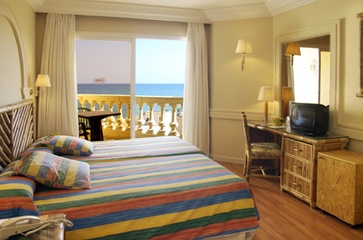 Habitación doble Vista Mar 2 camas del hotel Moon Dreams Portomagno